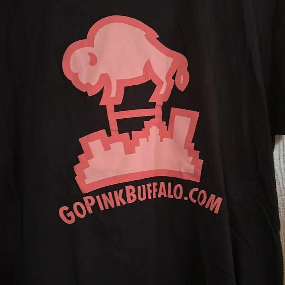Go Pink Buffalo Tee Shirt - Picture 2 of 5